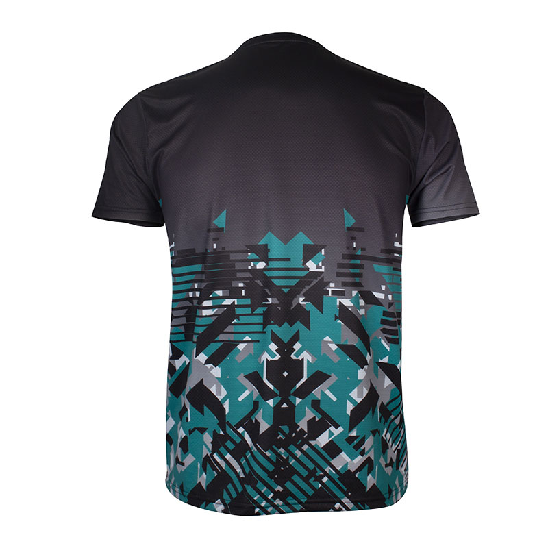 RN-10159_07_BLACK-03