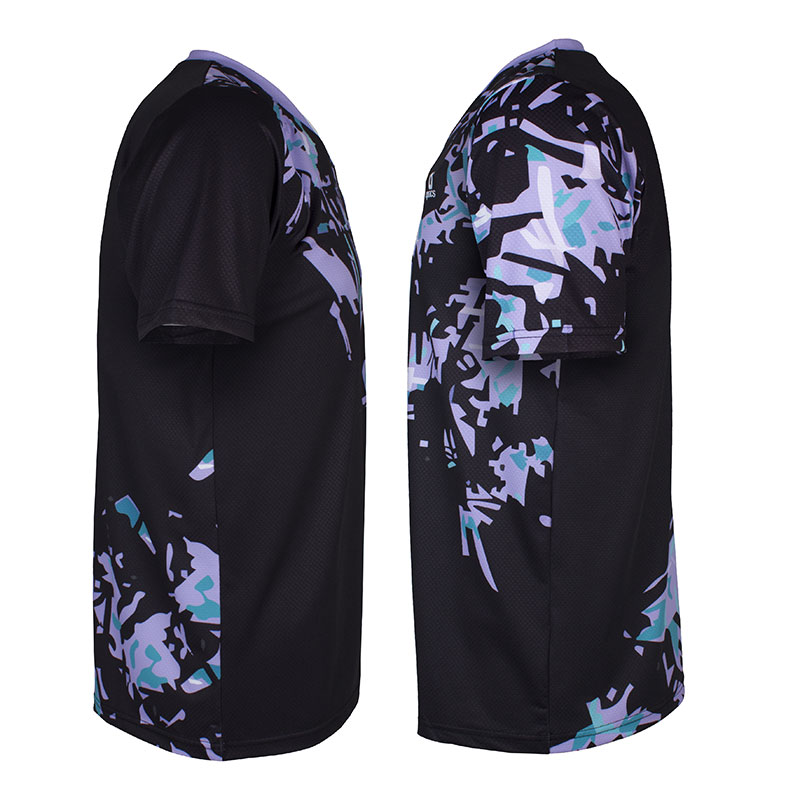 RN-10161_06_BLACK-02